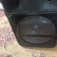 اسپیکر بزرگ با صدای خوب