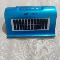اسپیکر  با پنل خورشیدی