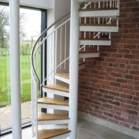 نرده و حفاظ و درب آهن