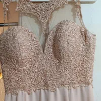 پیراهن مجلسی|لباس|اندیشه, اندیشه فاز ۱|دیوار