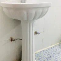 سنگ روشویی تمیز