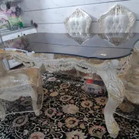 میز ناهارخوری همرا ۴صندلی صفحه شیشه ای ۸میل