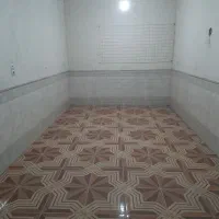 مغازه بر خیابان همت