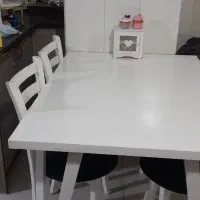 میز ناهار خوری