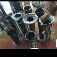 تعدادی گلدان به دلیل تغییر شغل به قمیت خرید