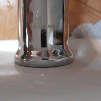 روشویی با شیرآلات شایان|لوازم سرویس بهداشتی|رشت, بازار|دیوار