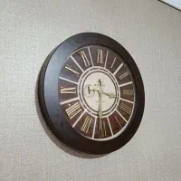 ساعت دیواری شوبرت در حد نو