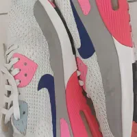 کتانی نایک ایر مکس|کیف، کفش، کمربند|اندیشه, اندیشه فاز ۴|دیوار