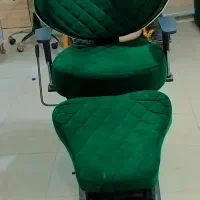 فروش یه سری دکور ارایشگاه زنانه