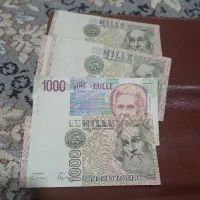 تعدادی اسکناس لیر ایتالیا قدیمی