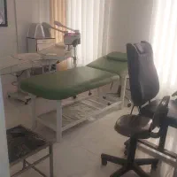 اجاره لاین درسالن زیبایی۲۵۰ متری در هنرستان|اجارهٔ دفتر کار، اتاق اداری، مطب|مشهد, هنرستان|دیوار