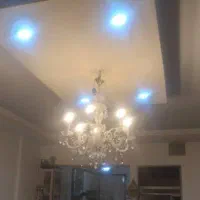 دو عددلوستر ۶ شاخه سالم به همراه ۱۲ تا لامپ