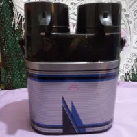 تعدادی لباس و وسیله و اسباب بازی در حد نو