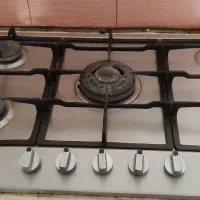 گاز و هود آشپزخانه و پرده
