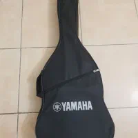 گیتار یاماها cs40
