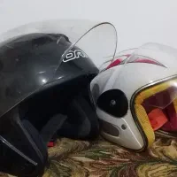 کلاه کاسکت و دستکش موتور سواری