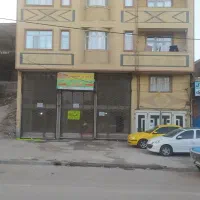 سه باب مغازه سه دهنه 100متری فول بابالکن50 متری