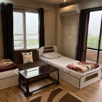 همکار جهت نظافت هتل