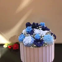 باکس گل و گیفت شمعی