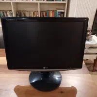 مانیتور LG  سایز 17اینج