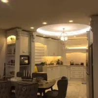 ۱۳۰ متر آپادانا