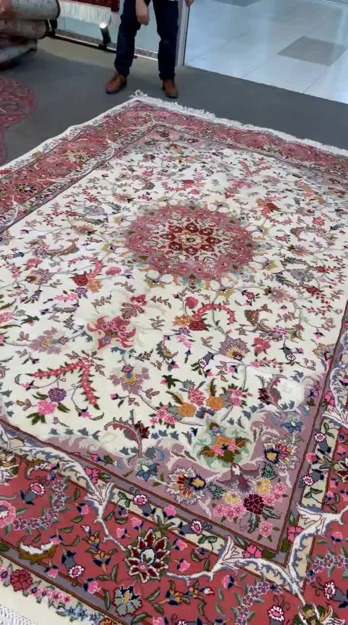 فرش دستباف جفت ۹ متری علیا ۲۲۰ ملیون تومن|فرش|مشکیندشت, |دیوار