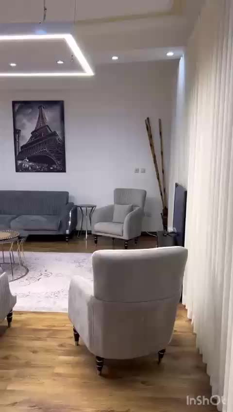 اجاره منزل ویلایی سه خواب جکوزی دار|اجارهٔ کوتاه‌مدت آپارتمان و سوئیت|شیراز, عفیف‌آباد|دیوار