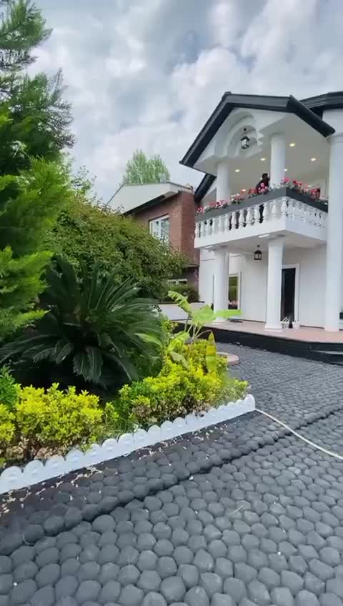 ویلا کلاسیک در منطقه برند سعادتآباد/۳۵۰متری|فروش خانه و ویلا|چمستان, |دیوار