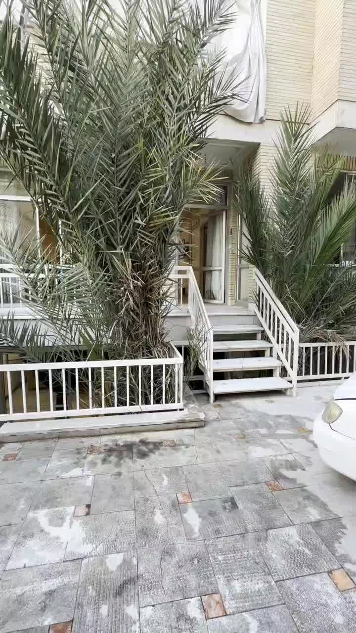 اجاره سوییت آپارتمان مبله اصفهان|اجارهٔ کوتاه‌مدت آپارتمان و سوئیت|اصفهان, نقش جهان|دیوار