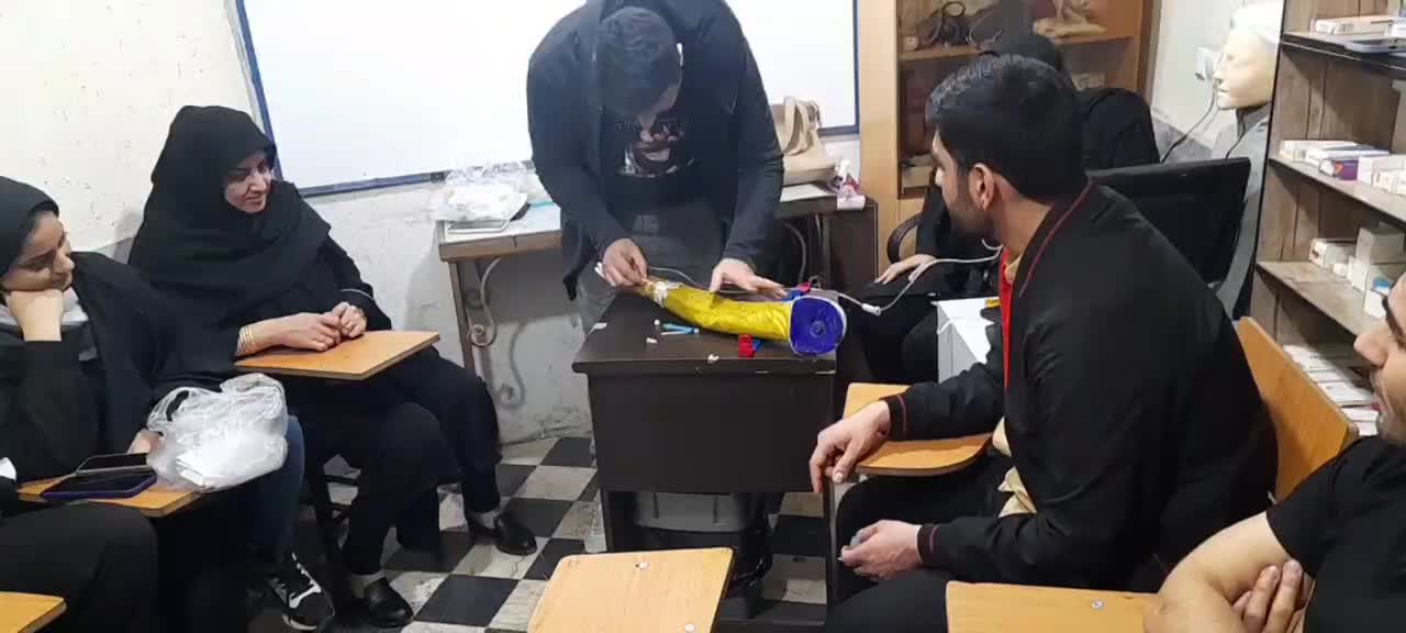 آموزش تزریقات و کمک پرستاری با دو مدرک|خدمات آموزشی|قم, کیوانفر|دیوار
