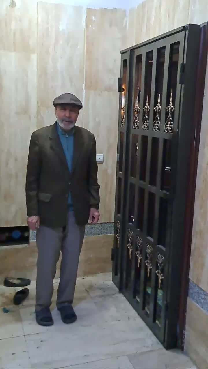 حفاظ درب، کاملاً ضدسرقت، لولایی × آکاردئونی نه×|خدمات پیشه و مهارت|تهران, پونک|دیوار