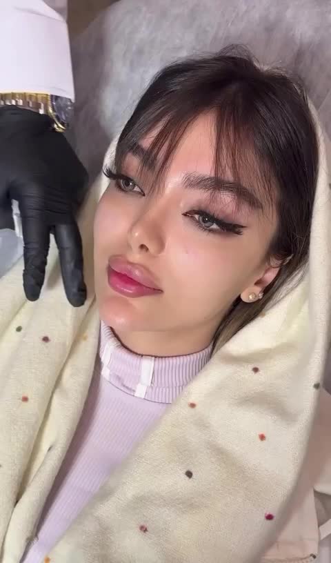 ژل لب روسی بوتاکس کانتورینگ و مادلینگ صورت لیفت نخ|خدمات آرایشگری و زیبایی|تهران, سعادت‌آباد|دیوار