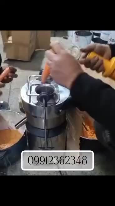 آبمیوه گیری صنعتی طرح سی دو|آبمیوه‌گیر و آب‌مرکبات‌گیر|تهران, یاخچی‌آباد|دیوار