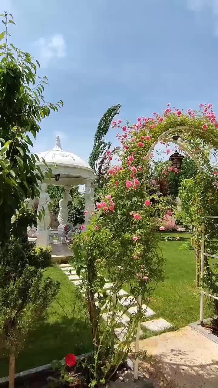 عمارت سفید|اجارهٔ کوتاه‌مدت ویلا و باغ|کرج, فاز ۲ مهرشهر|دیوار