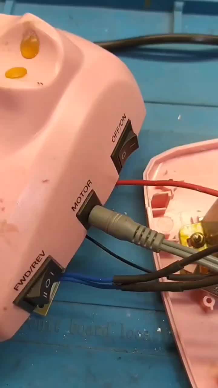 تعمیر لوازم آرایشگاهی .سوهان.صندلی برقی.سشوار.تتو|خدمات پیشه و مهارت|دزفول, |دیوار