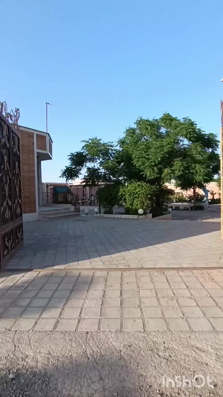ویلا (دربست) برای مسافر، تولد، و دورهمی|اجارهٔ کوتاه‌مدت ویلا و باغ|کاشان, |دیوار