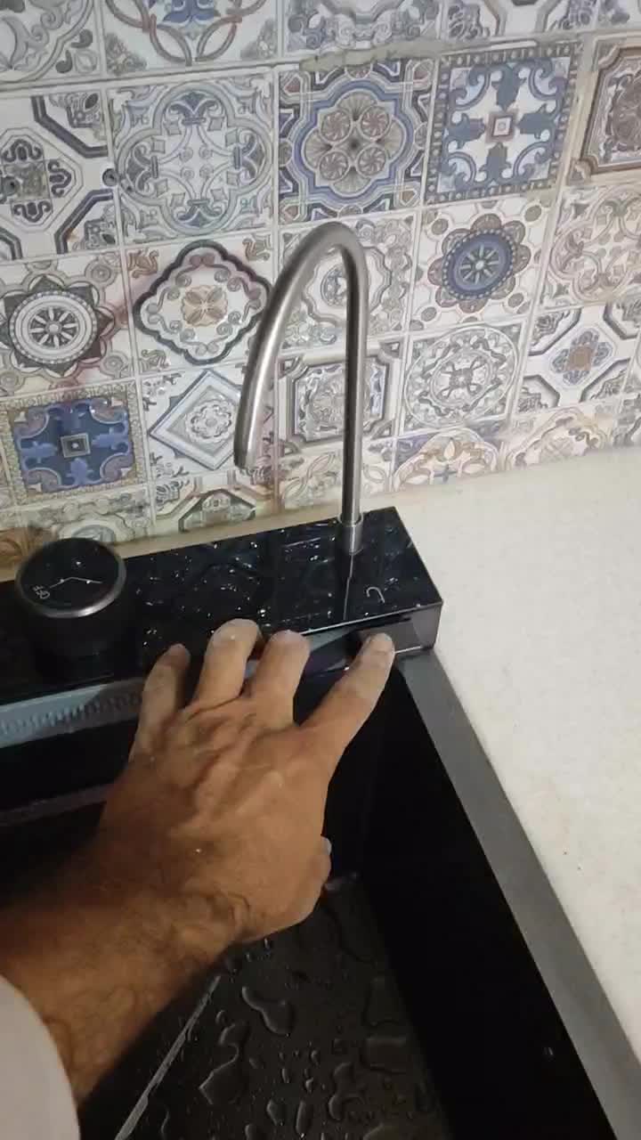 خدمات و تعمیرات لوله کشی آب و شیرآلات بهداشتی|خدمات پیشه و مهارت|صدرا-فارس, |دیوار