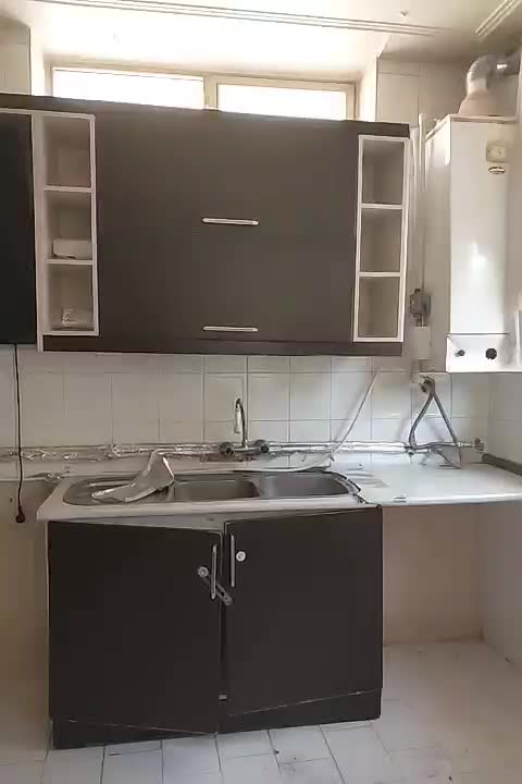 فروش کابینت بلوطی به دلیل تخریب منزل|مصالح و تجهیزات ساختمان|اصفهان, ناصرخسرو|دیوار