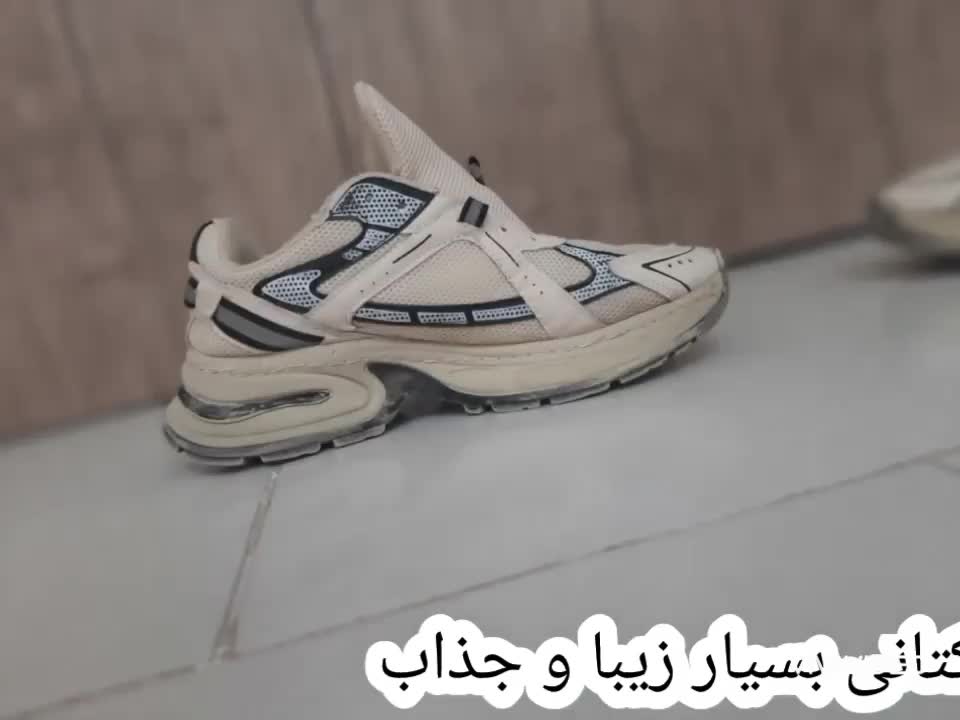 یک جفت کتونی همراه با بند دور دوز شده سایز ۴۰|کیف، کفش، کمربند|باقرشهر, |دیوار