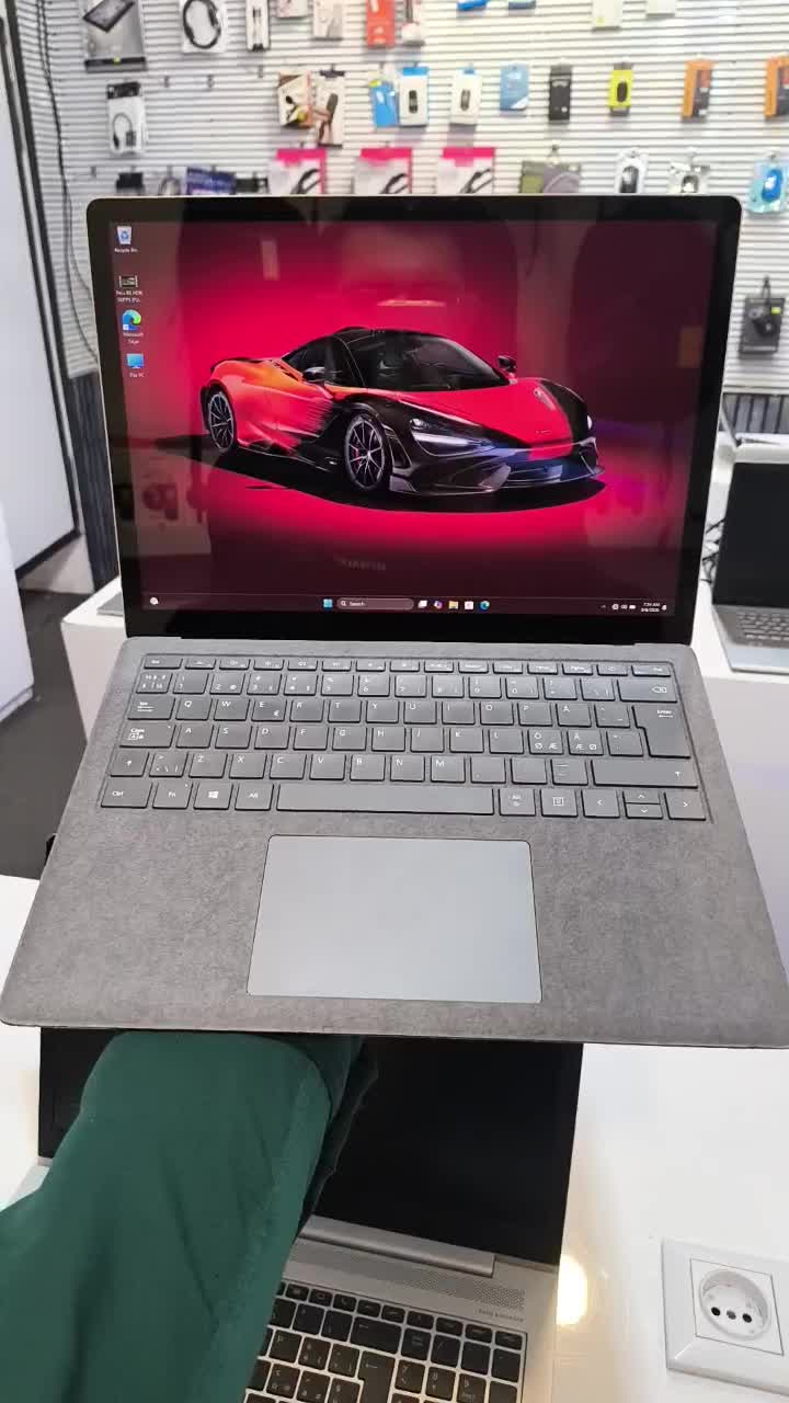لپتاپ حرفه ای سبک لمسی نسل ده surface laptop 3|رایانه همراه|تهران, میرداماد|دیوار