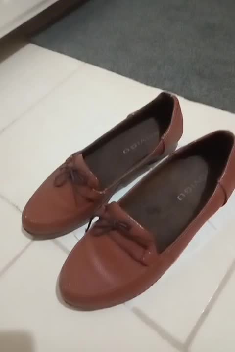 کفش زنانه|کیف، کفش، کمربند|پرند, فاز ۶|دیوار