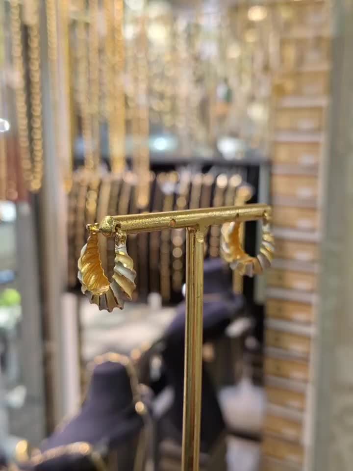 گوشواره صدفی بدون اجرت و مالیات فقط با ۶ درصد|جواهرات|رشت, فلسطین|دیوار