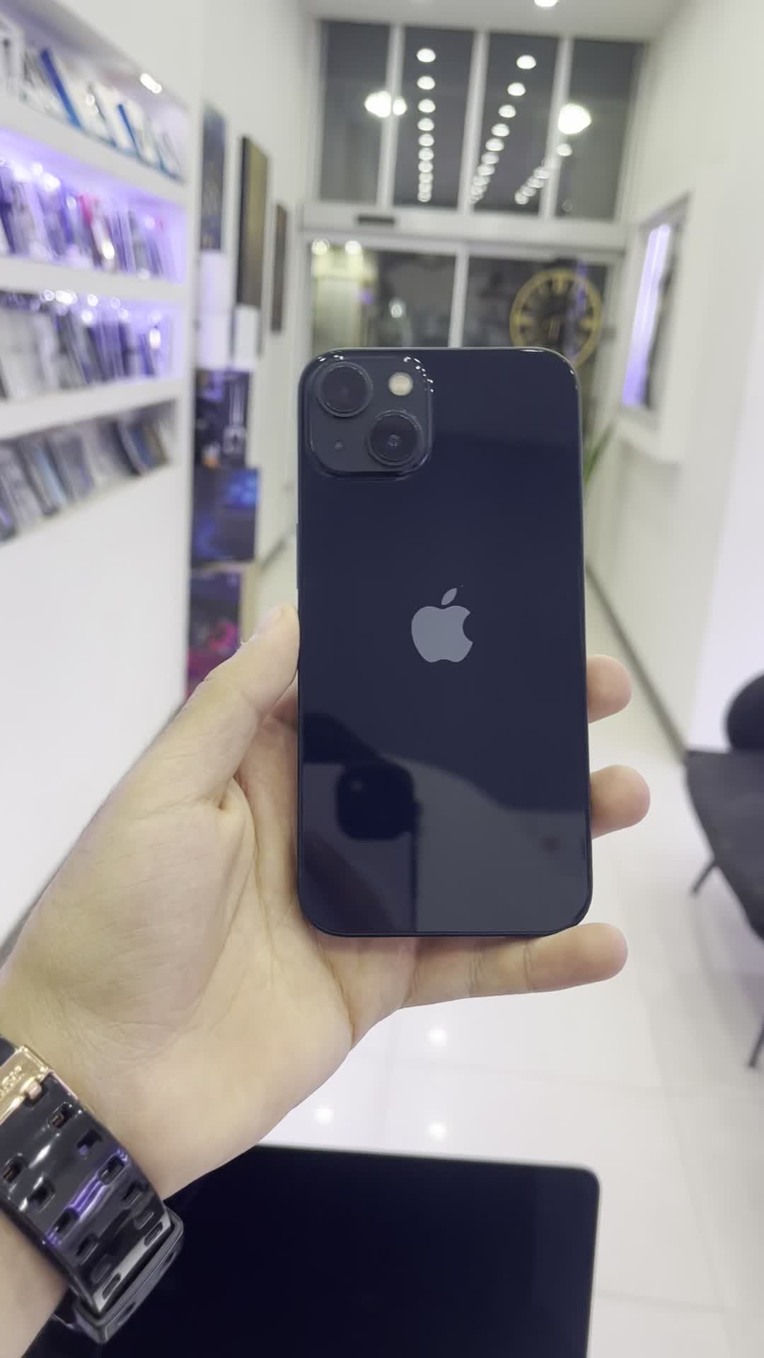 iPhone 13 normal|موبایل|میبد, |دیوار