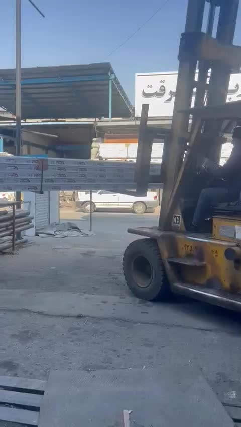 تعمیر و نصب انوع کرکره برقی و جک پارکینگی|مصالح و تجهیزات ساختمان|تهران, پاسداران|دیوار