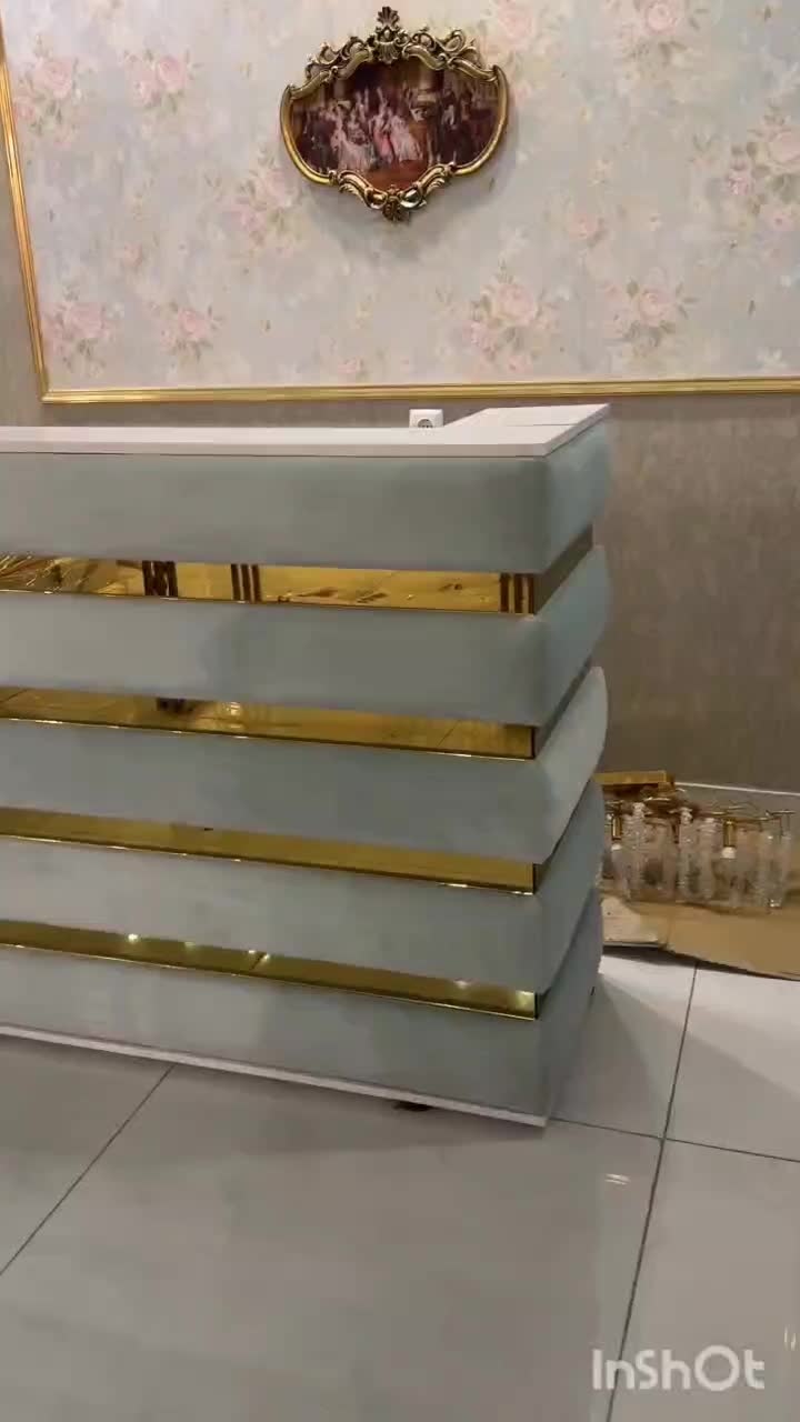 کانتر منشی بغل پارچه و رنگ بندی|آرایشگاه و سالنهای زیبایی|ارومیه, |دیوار