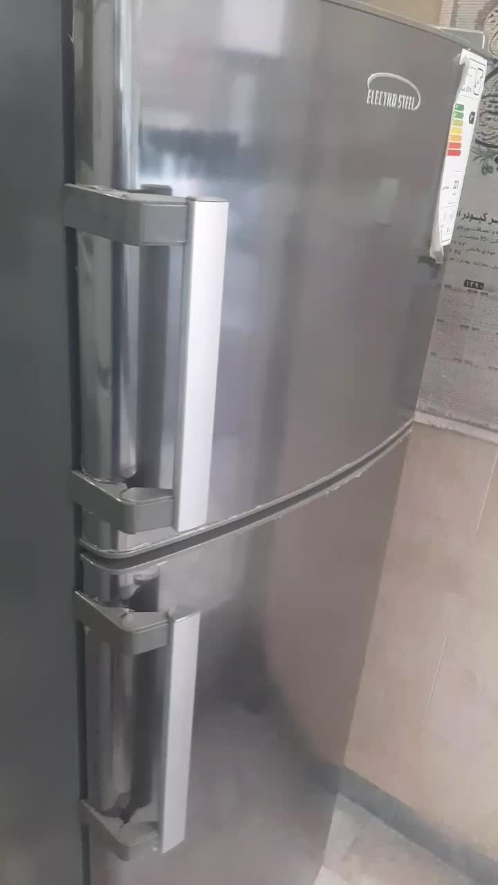 یخچال فریزر الکترواستیل ۱۴ فوت A ++( یکسال کارکرد)|یخچال و فریزر|تهران, جنتآباد شمالی|دیوار