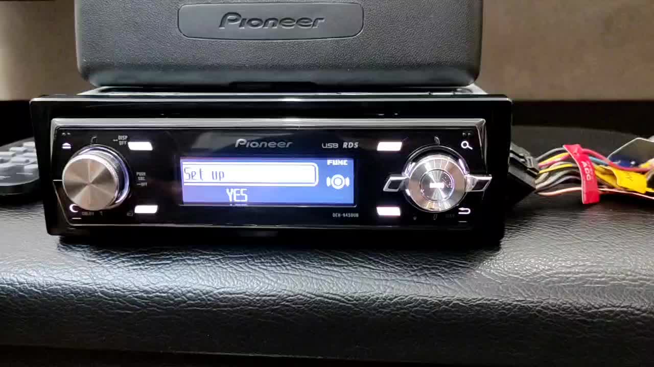 پخش پایونیر 9450UB+باند حرفه ای 6902Rپایونیر|قطعات یدکی و لوازم جانبی|همدان, |دیوار