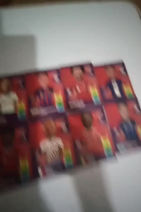 کیمدی|اسباب‌‌بازی|شیراز, جمهوری|دیوار