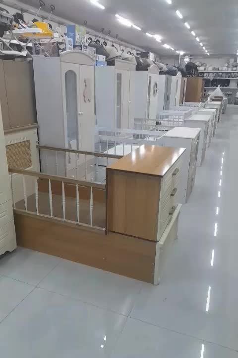 کمد نوزاد سیسمونی هدیه مادربزرگ بلوار کشاورز|اسباب و اثاث بچه|مشهد, نوید|دیوار