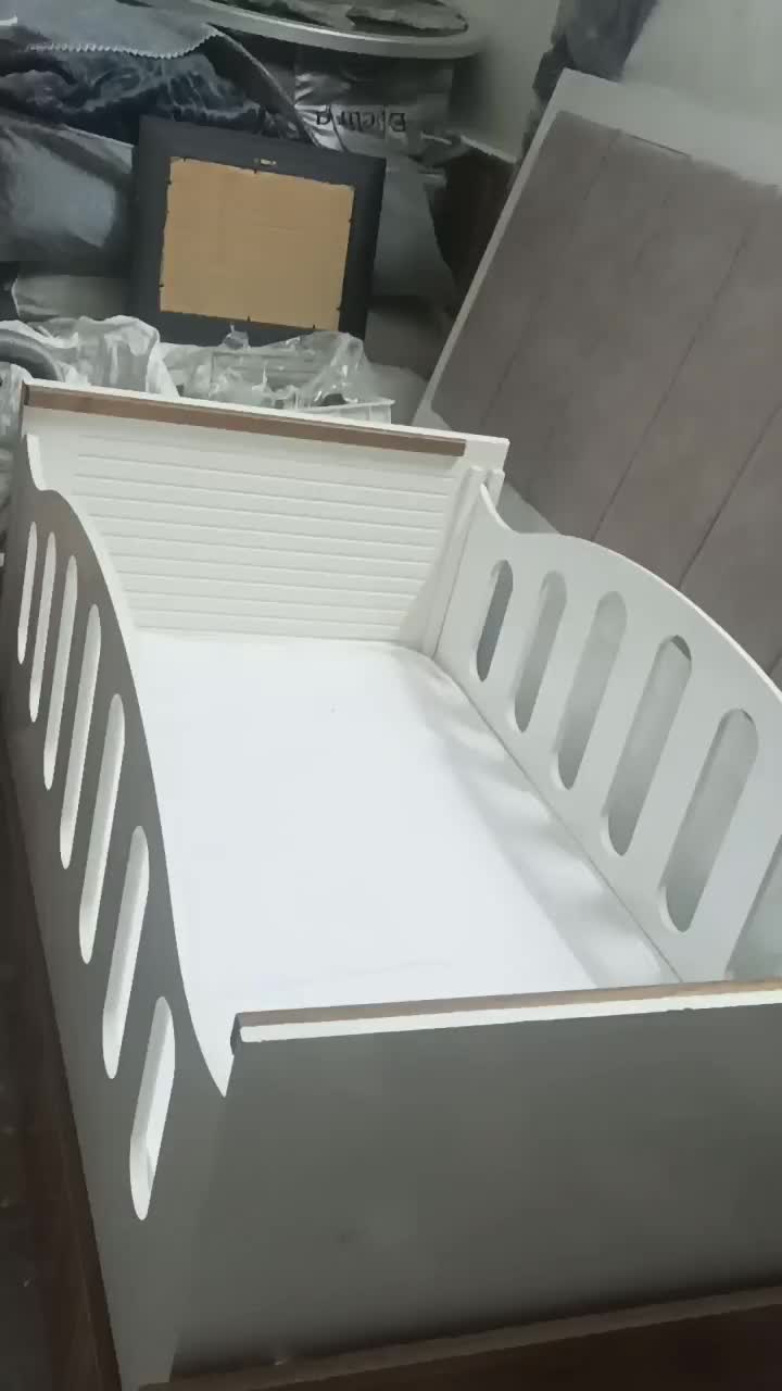 گهواره سیسمونی نو|تخت و صندلی بچه|مشهد, انقلاب|دیوار